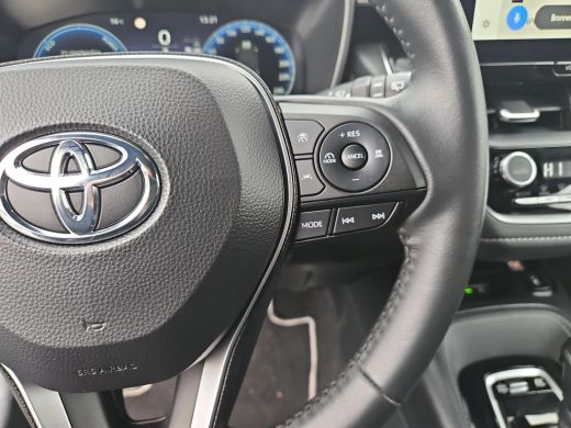 Toyota Corolla Touring Sports Hybrid 140 Dynamic ActivLease financial lease