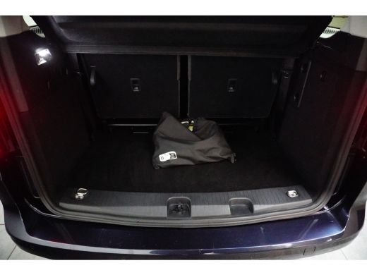 Volkswagen Caddy Life Maxi eHybrid | 7-Persoons | Led Verlichting | 17" Velgen | Digitaal Display | PHEV ActivLease financial lease