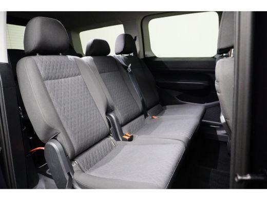 Volkswagen Caddy Life Maxi eHybrid | 7-Persoons | Led Verlichting | 17" Velgen | Digitaal Display | PHEV ActivLease financial lease