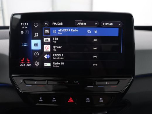 Volkswagen ID.3 First Plus 58 kWh | Trekhaak | Stoel & stuurverwarming | Matrix LED | Camera | Carplay | Sfeerver... ActivLease financial lease