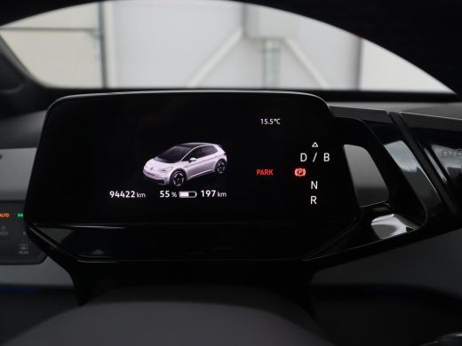 Volkswagen ID.3 First Plus 58 kWh | Trekhaak | Stoel & stuurverwarming | Matrix LED | Camera | Carplay | Sfeerver... ActivLease financial lease
