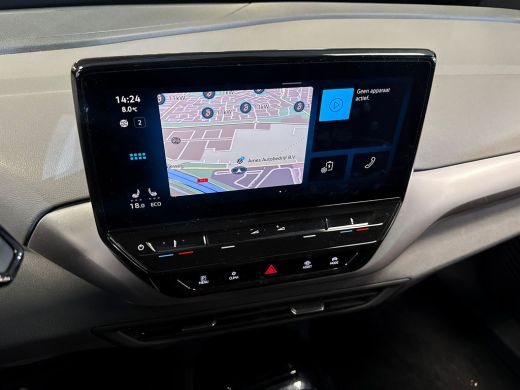Volkswagen ID.4 First 77 kWh 204pk Parkeersensoren voor & achter | Achteruitrijcamera | Adaptive cruise control ActivLease financial lease
