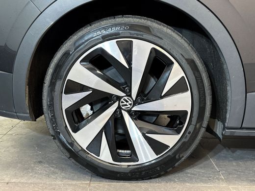 Volkswagen ID.4 First 77 kWh 204pk Parkeersensoren voor & achter | Achteruitrijcamera | Adaptive cruise control ActivLease financial lease