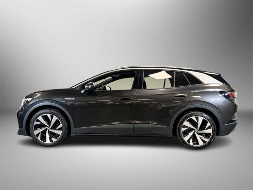 Volkswagen ID.4 First 77 kWh 204pk Parkeersensoren voor & achter | Achteruitrijcamera | Adaptive cruise control ActivLease financial lease