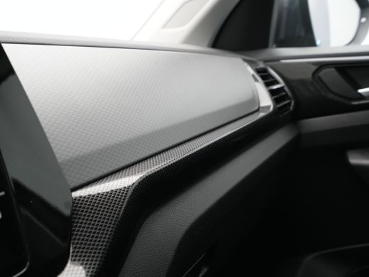 Volkswagen T-Cross 1.0 TSI 115pk DSG Life Edition Navi via App Stoelverwarming Camera Acc Lm Velgen 9 ActivLease financial lease