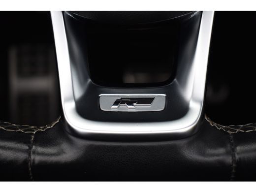 Volkswagen T-Roc 1.5 TSI 150PK DSG R-LINE SPORT/PDC/NAVI ActivLease financial lease