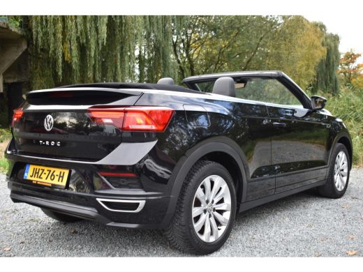 Volkswagen T-Roc 1.5 TSI 150PK DSG R-LINE SPORT/PDC/NAVI ActivLease financial lease