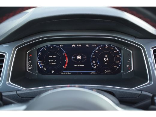 Volkswagen T-Roc 1.5 TSI Sport Business R | Pano | Half Leer | Virtual | Apple CarPlay ActivLease financial lease