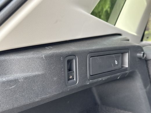 Volkswagen Tiguan 1.5 eTSI DSG LIFE EDITION TREKHAAK/NAVI/CAMERA/IQ-LIGHT ActivLease financial lease