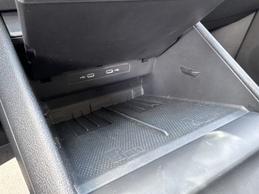 Volkswagen Tiguan 1.5 eTSI DSG LIFE EDITION TREKHAAK/NAVI/CAMERA/IQ-LIGHT ActivLease financial lease