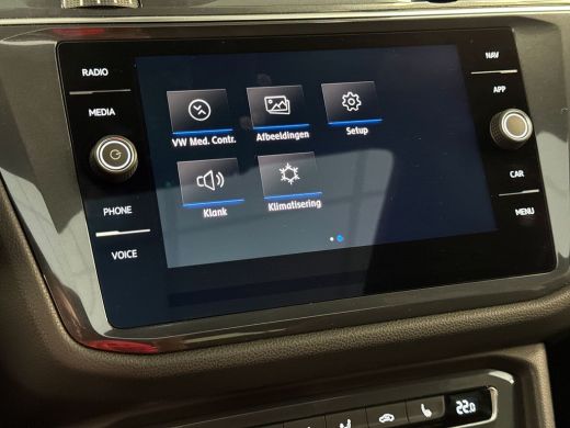 Volkswagen Tiguan Allspace 1.5 TSI Highline Business R Panoramadak | Verwarmbare voorstoelen | Navigatiesysteem ActivLease financial lease