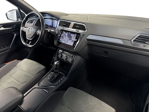 Volkswagen Tiguan Allspace 1.5 TSI Highline Business R Panoramadak | Verwarmbare voorstoelen | Navigatiesysteem ActivLease financial lease