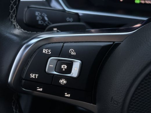 Volkswagen Tiguan Allspace 1.5 TSI Highline Business R 7p. | Pano | Elektrische Trekhaak | Memory Stoelen | Leer ActivLease financial lease