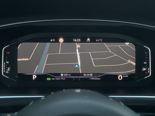 Volkswagen Tiguan Allspace 1.5 TSI Highline Business R 7p. | Pano | Elektrische Trekhaak | Memory Stoelen | Leer ActivLease financial lease