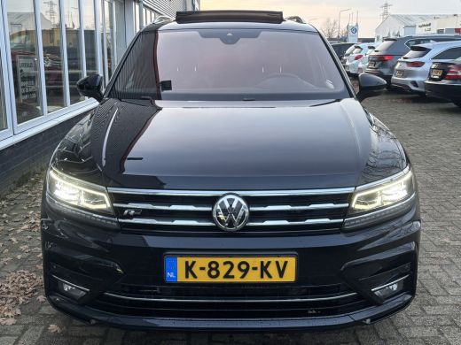 Volkswagen Tiguan Allspace 1.5 TSI Highline Business R 7p. | Pano | Elektrische Trekhaak | Memory Stoelen | Leer ActivLease financial lease