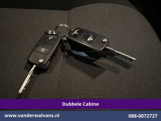 Volkswagen Transporter 2.0 TDI 150pk L2H1 Dubbele Cabine Euro6 inrichting Airco | 5-Zits | Camera | Cruisecontrol | 2500... ActivLease financial lease