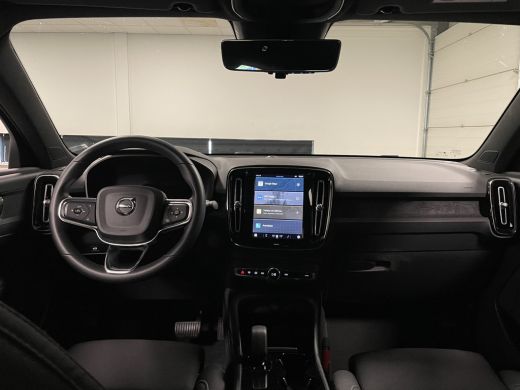 Volvo  C40 Single Motor Extended Range Plus 82 kWh | All Season banden | Adaptieve Cruise Control | Stoel en... ActivLease financial lease