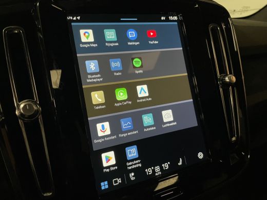 Volvo  C40 Single Motor Extended Range Plus 82 kWh | All Season banden | Adaptieve Cruise Control | Stoel en... ActivLease financial lease