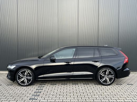 Volvo  V60 2.0 B3 Momentum Business | Trekhaak | 19'' Velgen | Adaptieve Cruise control | Stoel en stuurwiel... ActivLease financial lease