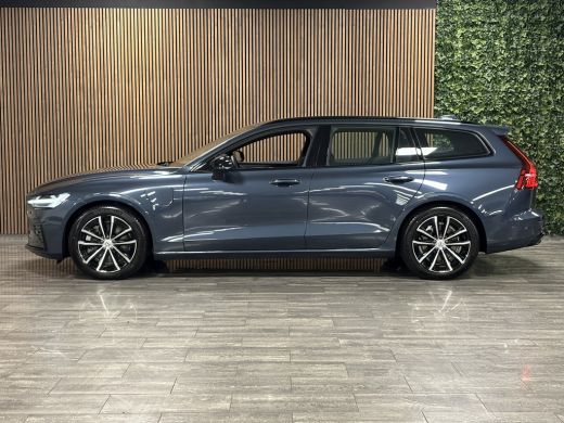 Volvo  V60 2.0 T6 AWD Recharge Plus Dark 245km! | Trekhaak | 360&deg; Camera | Harman Kardon | Adaptieve Cruise ... ActivLease financial lease