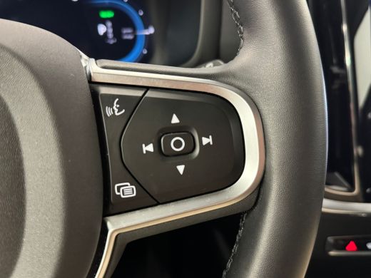 Volvo  V60 2.0 T6 Plug-in hybrid AWD Essential Bright | Achterbank verwarmd | Achteruitrijcamera | Chroom de... ActivLease financial lease