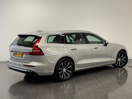 Volvo  V60 2.0 T6 Plug-in hybrid AWD Essential Bright | Achterbank verwarmd | Achteruitrijcamera | Chroom de... ActivLease financial lease