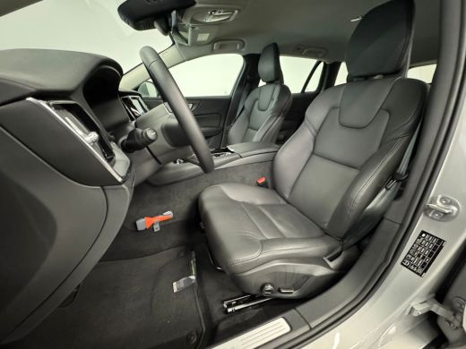 Volvo  V60 2.0 T6 Plug-in hybrid AWD Essential Bright | Achterbank verwarmd | Achteruitrijcamera | Chroom de... ActivLease financial lease