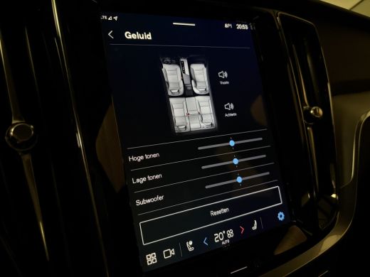Volvo  V60 T6 AWD Recharge Essential Trekhaak | All Season banden | Lederen bekleding | Adaptieve Cruise Con... ActivLease financial lease