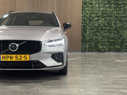 Volvo  V60 T6 AWD Recharge Plus Dark Aurora Silver | Trekhaak | All Season banden | 360&deg; Camera | Harman Kar... ActivLease financial lease