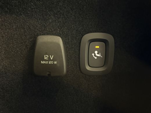 Volvo  V60 T6 AWD Recharge Plus Dark Aurora Silver | Trekhaak | All Season banden | 360&deg; Camera | Harman Kar... ActivLease financial lease