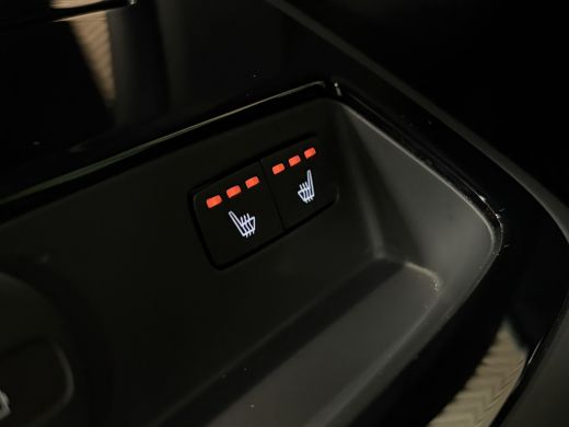 Volvo  V60 T6 AWD Recharge Plus Dark Aurora Silver | Trekhaak | All Season banden | 360&deg; Camera | Harman Kar... ActivLease financial lease