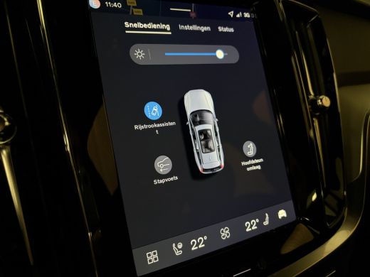 Volvo  V60 T6 AWD Recharge Plus Dark Aurora Silver | Trekhaak | All Season banden | 360&deg; Camera | Harman Kar... ActivLease financial lease