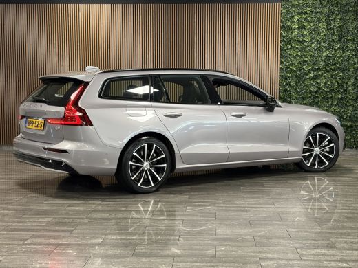 Volvo  V60 T6 AWD Recharge Plus Dark Aurora Silver | Trekhaak | All Season banden | 360&deg; Camera | Harman Kar... ActivLease financial lease