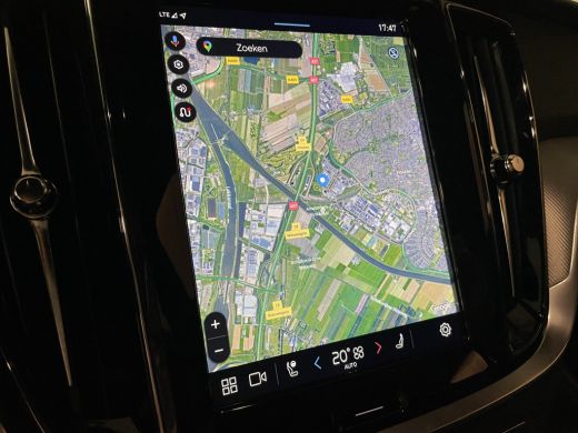 Volvo  V60 2.0 T6 Plug-in hybrid AWD Plus Dark Trekhaak | 360&deg; Camera | Harman Kardon | Crystal White | Adap... ActivLease financial lease