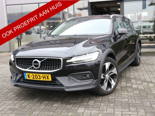 Volvo  V60 Cross Country 2.0 B5 AWD Pro NAVI ADAP CRUISE