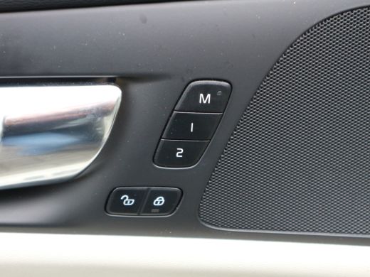 Volvo  V60 Cross Country 2.0 B5 AWD Pro NAVI ADAP CRUISE ActivLease financial lease