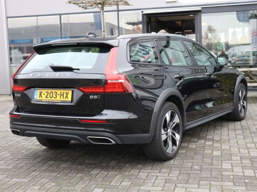 Volvo  V60 Cross Country 2.0 B5 AWD Pro NAVI ADAP CRUISE ActivLease financial lease