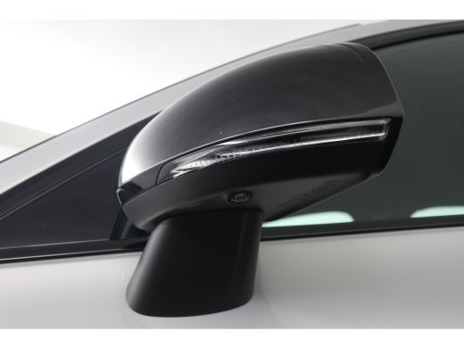 Volvo  V60 T6 AWD Plus Dark | 360 camera | Stoel + Stuurverwarming |  Harman Kardon | ActivLease financial lease