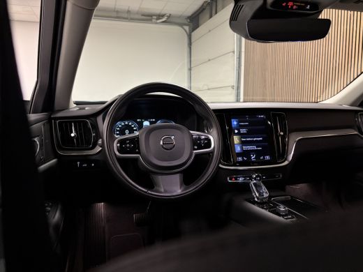 Volvo  V60 T6 AWD Recharge Inscription Trekhaak | 360&deg; Camera | Harman Kardon | Adaptieve Cruise Control | S... ActivLease financial lease
