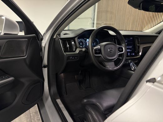 Volvo  V60 T6 AWD Recharge Inscription Trekhaak | 360&deg; Camera | Harman Kardon | Adaptieve Cruise Control | S... ActivLease financial lease