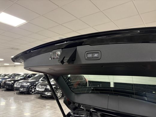 Volvo  V60 T6 AWD Recharge R-Design | Schuifdak | 360&deg; Camera | Head-Up Display | Harman Kardon | Adaptieve ... ActivLease financial lease