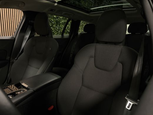 Volvo  V60 T6 AWD Recharge R-Design | Schuifdak | 360&deg; Camera | Head-Up Display | Harman Kardon | Adaptieve ... ActivLease financial lease