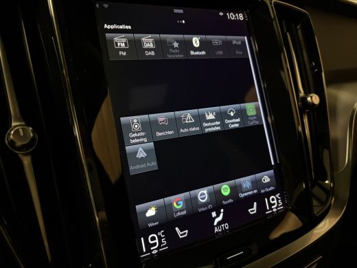 Volvo  V60 T6 AWD Recharge R-Design | Schuifdak | 360&deg; Camera | Head-Up Display | Harman Kardon | Adaptieve ... ActivLease financial lease