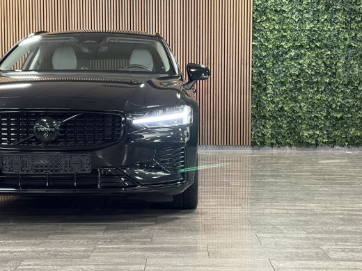 Volvo  V60 T8 AWD Recharge Ultimate Ultra Dark Full Option! | Bowers & Wilkins | Trekhaak | Stoelventilatie ... ActivLease financial lease