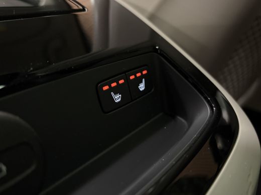 Volvo  V60 T8 AWD Recharge Ultimate Ultra Dark Full Option! | Bowers & Wilkins | Trekhaak | Stoelventilatie ... ActivLease financial lease