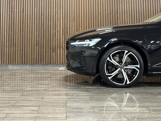 Volvo  V60 T8 AWD Recharge Ultimate Ultra Dark Full Option! | Bowers & Wilkins | Trekhaak | Stoelventilatie ... ActivLease financial lease
