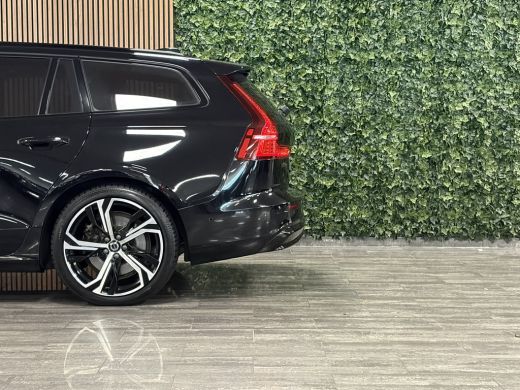 Volvo  V60 T8 AWD Recharge Ultimate Ultra Dark Full Option! | Bowers & Wilkins | Trekhaak | Stoelventilatie ... ActivLease financial lease