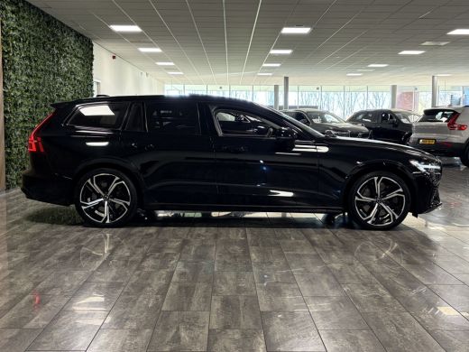 Volvo  V60 T8 AWD Recharge Ultimate Ultra Dark Full Option! | Bowers & Wilkins | Trekhaak | Stoelventilatie ... ActivLease financial lease