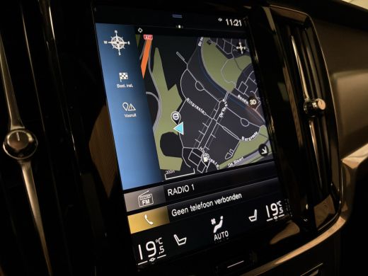 Volvo  V90 T6 AWD Recharge R-Design Schuifdak | Head-Up Display | Adaptieve Cruise Control | Standkachel met... ActivLease financial lease