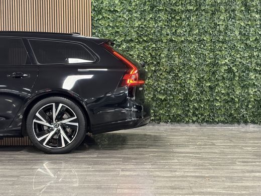 Volvo  V90 T6 AWD Recharge R-Design Schuifdak | Head-Up Display | Adaptieve Cruise Control | Standkachel met... ActivLease financial lease